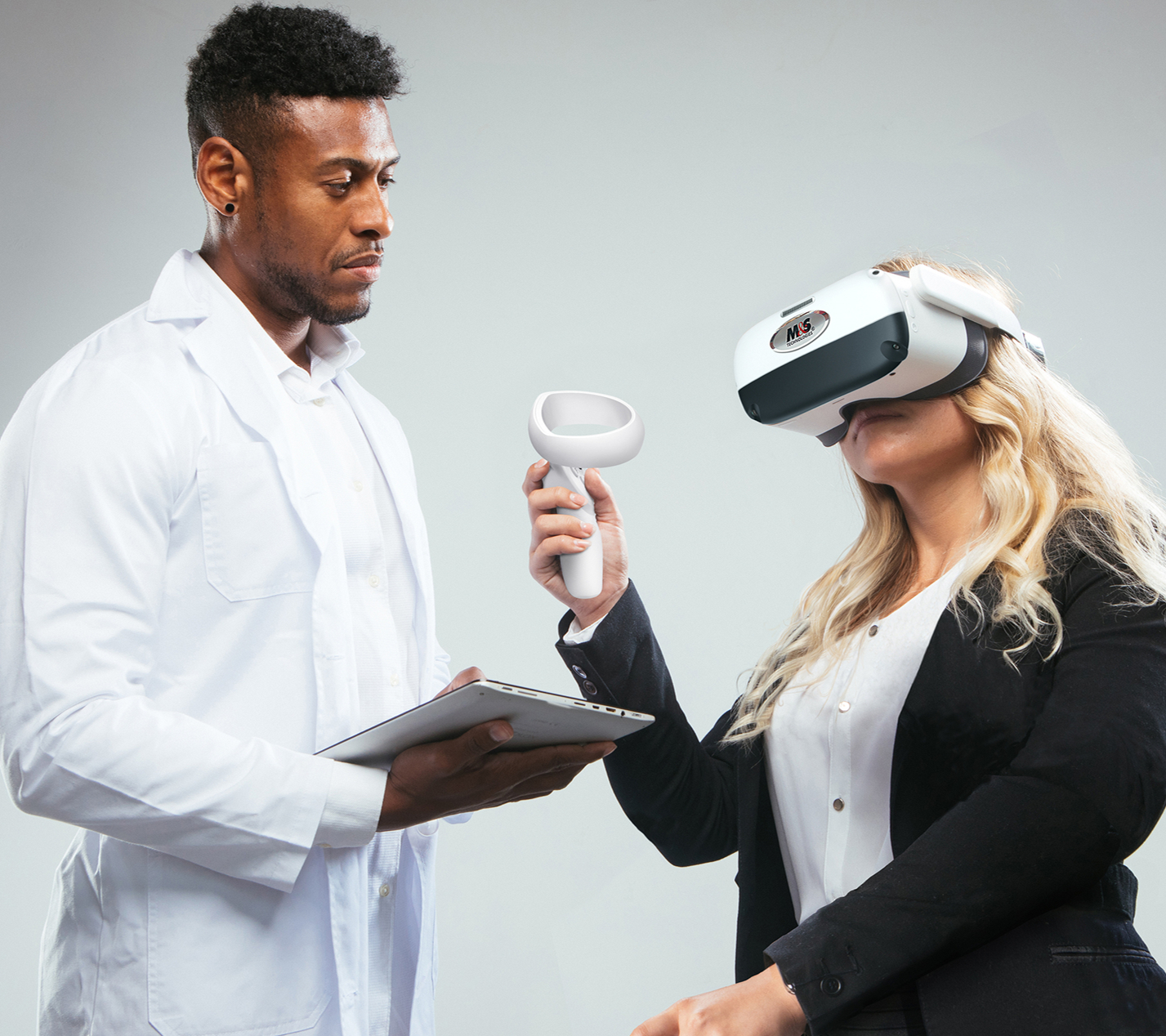 patiente avec les casque smartsystem vr